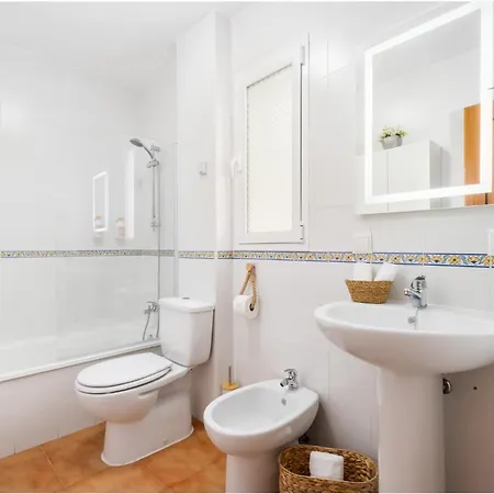 Atico En Piscina Y Jacuzzi Apartment *