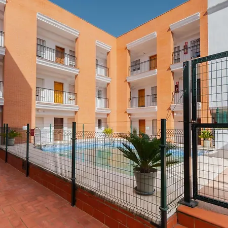 Atico En Piscina Y Jacuzzi *